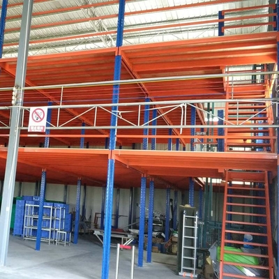 Plancher de mezzanine de cadre en acier d'ODM de 2 de planchers de stockage plates-formes de mezzanine pour le magasin